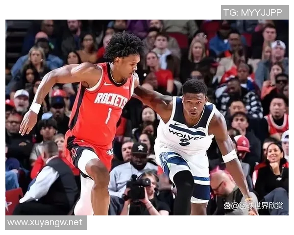 成了空砍!爱德华兹22中10拿到28分 三分7中2&罚球9中6均不理想 成了空砍!爱德华兹22中10拿到28分 三分7中2&罚球9中6均不理想